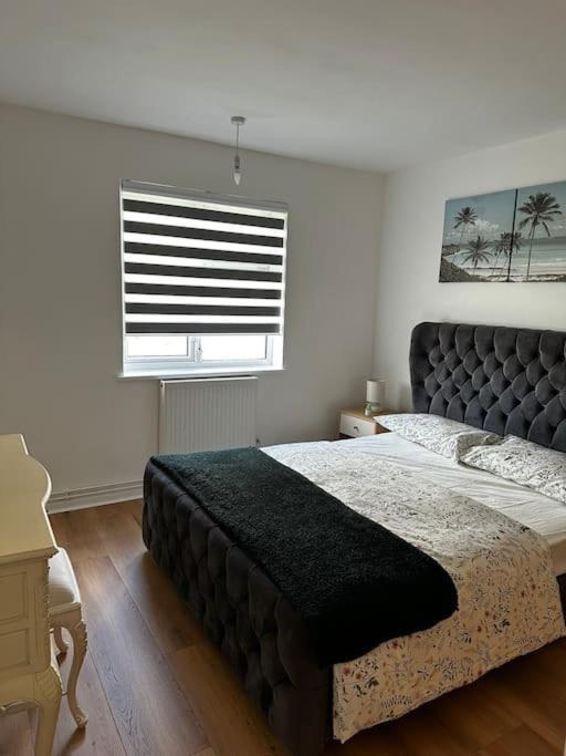 Oxfords 5 Star Lux 2 Bedroom Flat Near Jr 5 Pax, Permit Parking 외부 사진