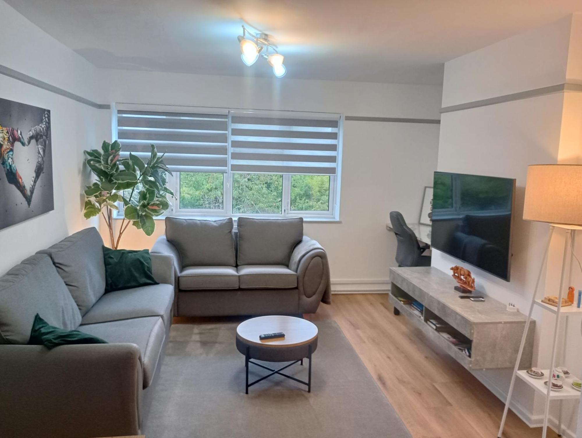 Oxfords 5 Star Lux 2 Bedroom Flat Near Jr 5 Pax, Permit Parking 외부 사진